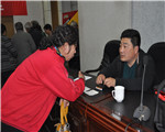 活動(dòng)結束后學(xué)員還在詢(xún)問(wèn)嘉賓問(wèn)題